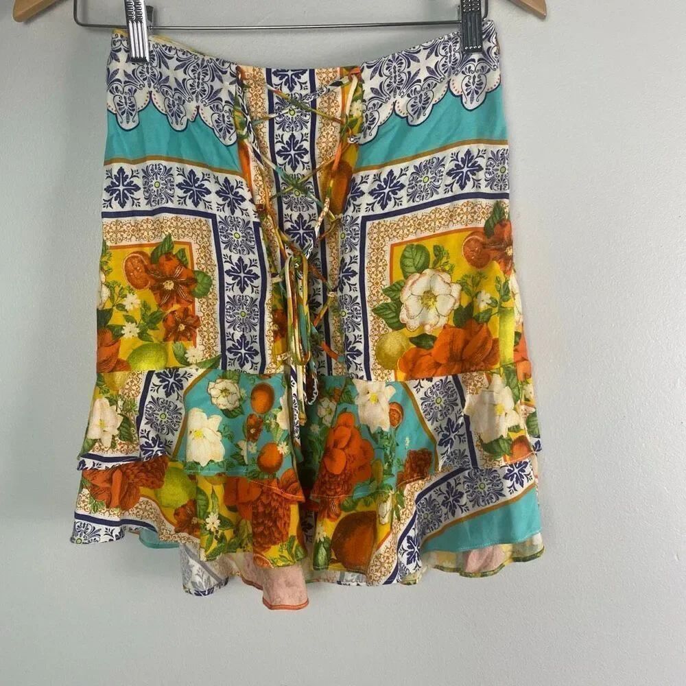 FARM Rio Lace-Up Front Mini Skirt -Tile Print - Size P - Picture 3 of 7
